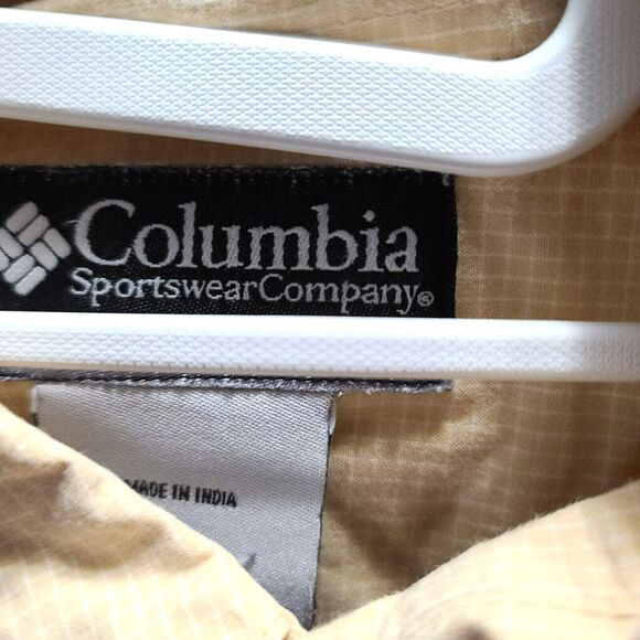 Columbia Sports Wear Mens Button Up Shirt Yellow Size Medium 100% Cotton Pockets - Picture 4 of 12